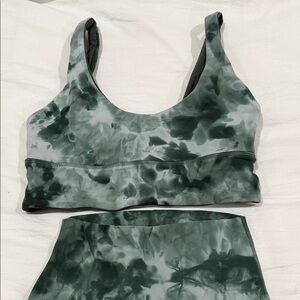 Green Lululemon Tie-Dye Sports Bra and Align Leggings Set
